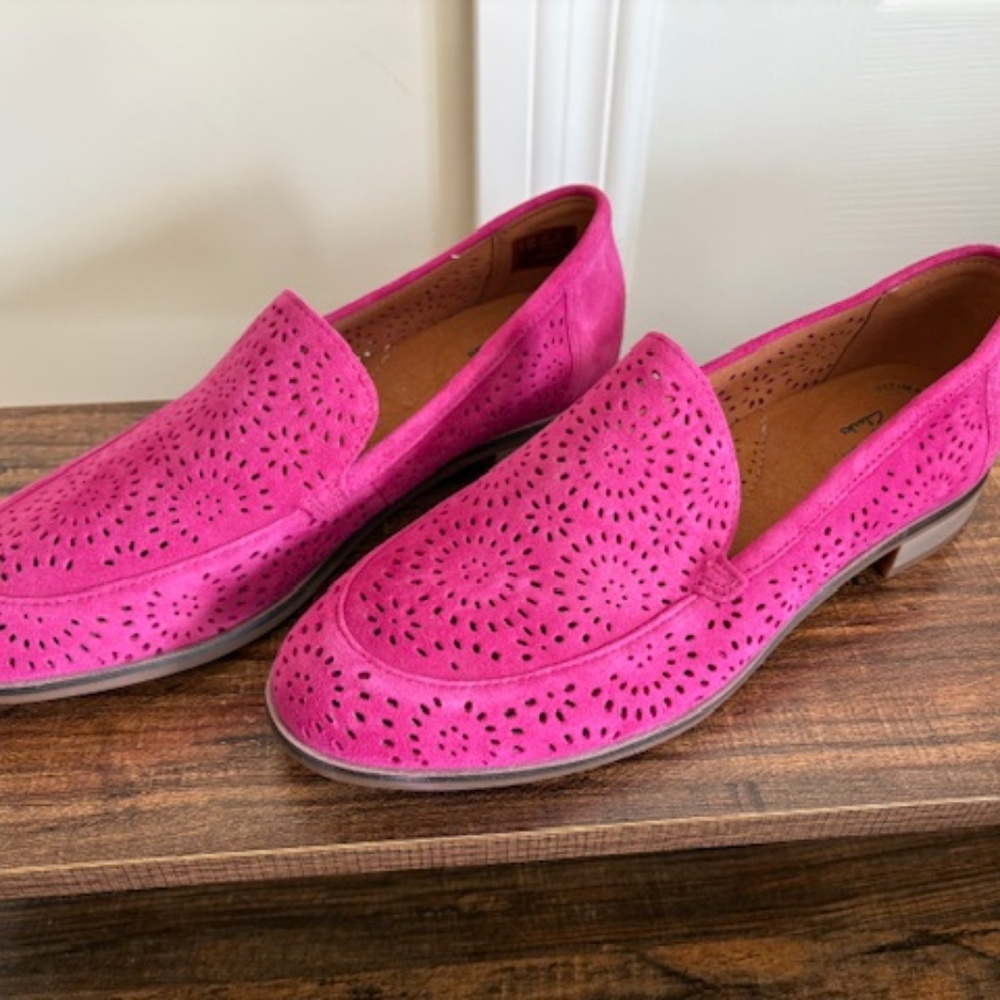 Clarks Trish Calla Mocassin Flats in Hot Pink (8.5 US, 6UK, 39EU)